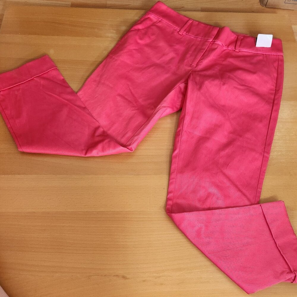 New York & Company Signature Fit Crop Pants Size 0 Pink Stretch Ankle NWT